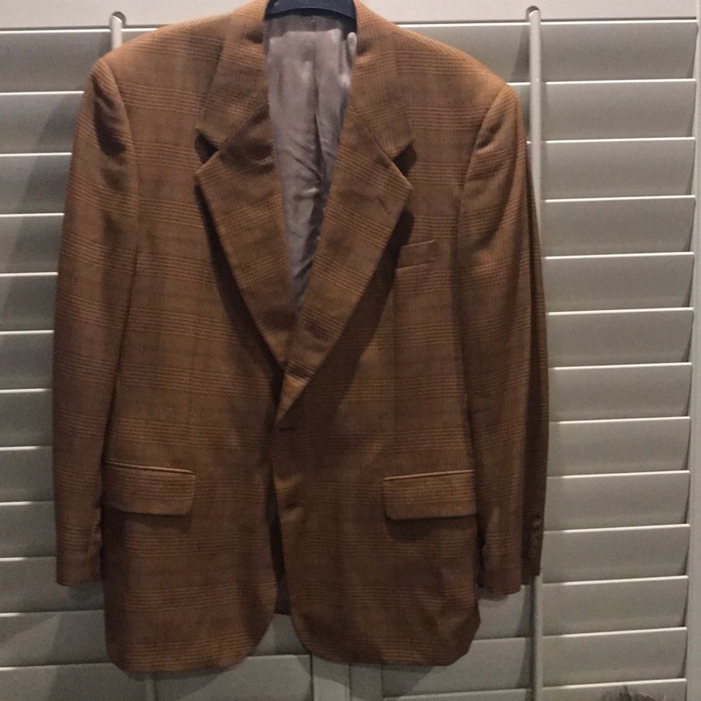 Alan Flusser sport coat.